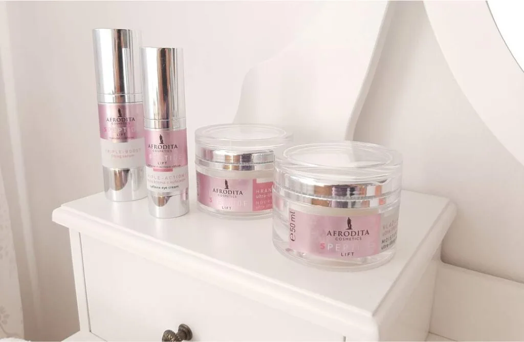 Recenzija Afrodita 5PEPTIDE LIFT linije