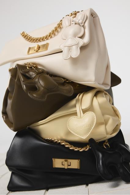 Aldo kate bag cluster