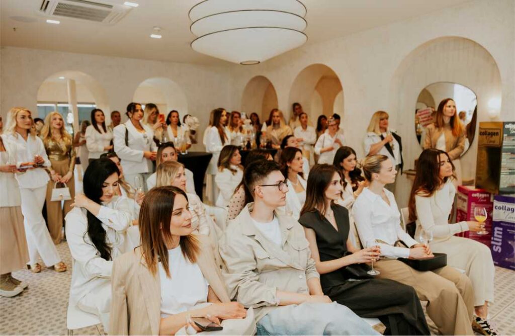 Predstavljanje CollagenTime Luxe i Face Yoga rituala u elegantnom ambijentu Teuta boutique salona uz brojne posjetitelje.